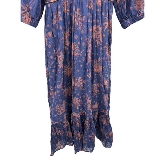 Free People Golden Hour Maxi Dress Boho Floral Size XS Flowy Gown Navy Combo - Picture 4 of 9